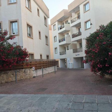 Ancient Paphos - Cozy Place Next To The Sea, Marina, Historical Sites, Buses, Mall, And Market Extérieur photo