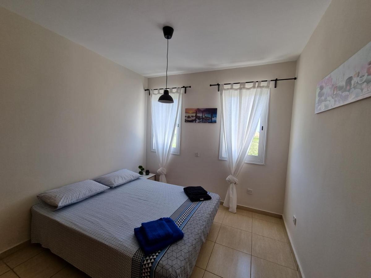 Ancient Paphos - Cozy Place Next To The Sea, Marina, Historical Sites, Buses, Mall, And Market Extérieur photo
