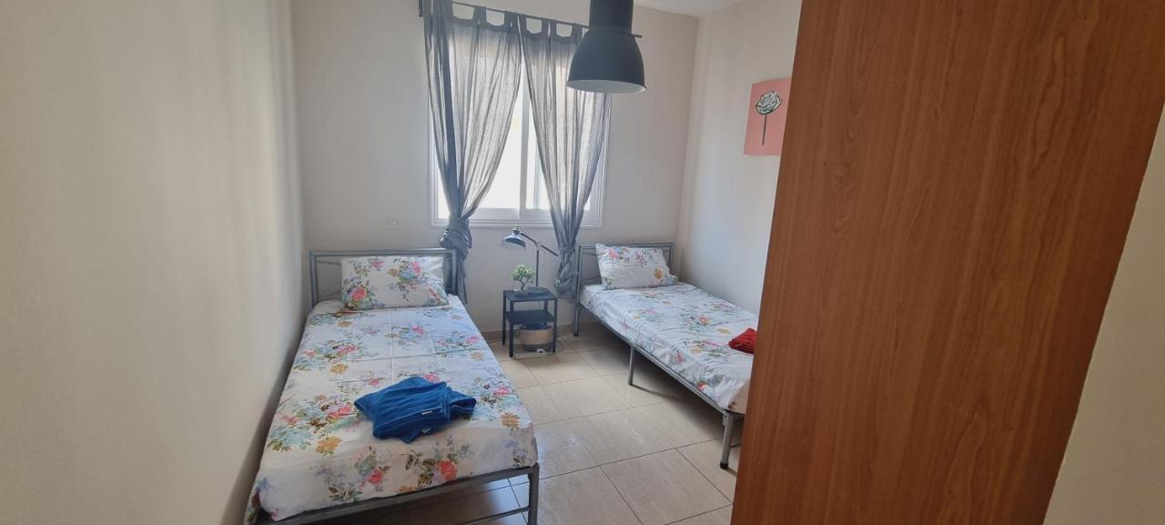 Ancient Paphos - Cozy Place Next To The Sea, Marina, Historical Sites, Buses, Mall, And Market Extérieur photo